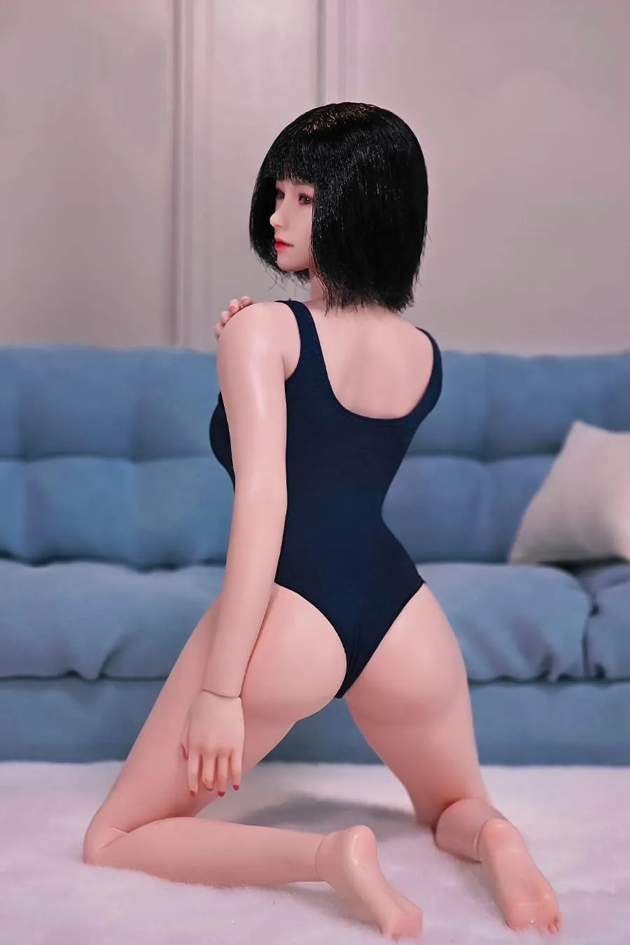 1/6 Scale Female Body,12inch Super Flexible Seamless Body Large Bust Pale Skin Figure with Detachable Feet Natural Body Shape Miniature Action Figure Doll