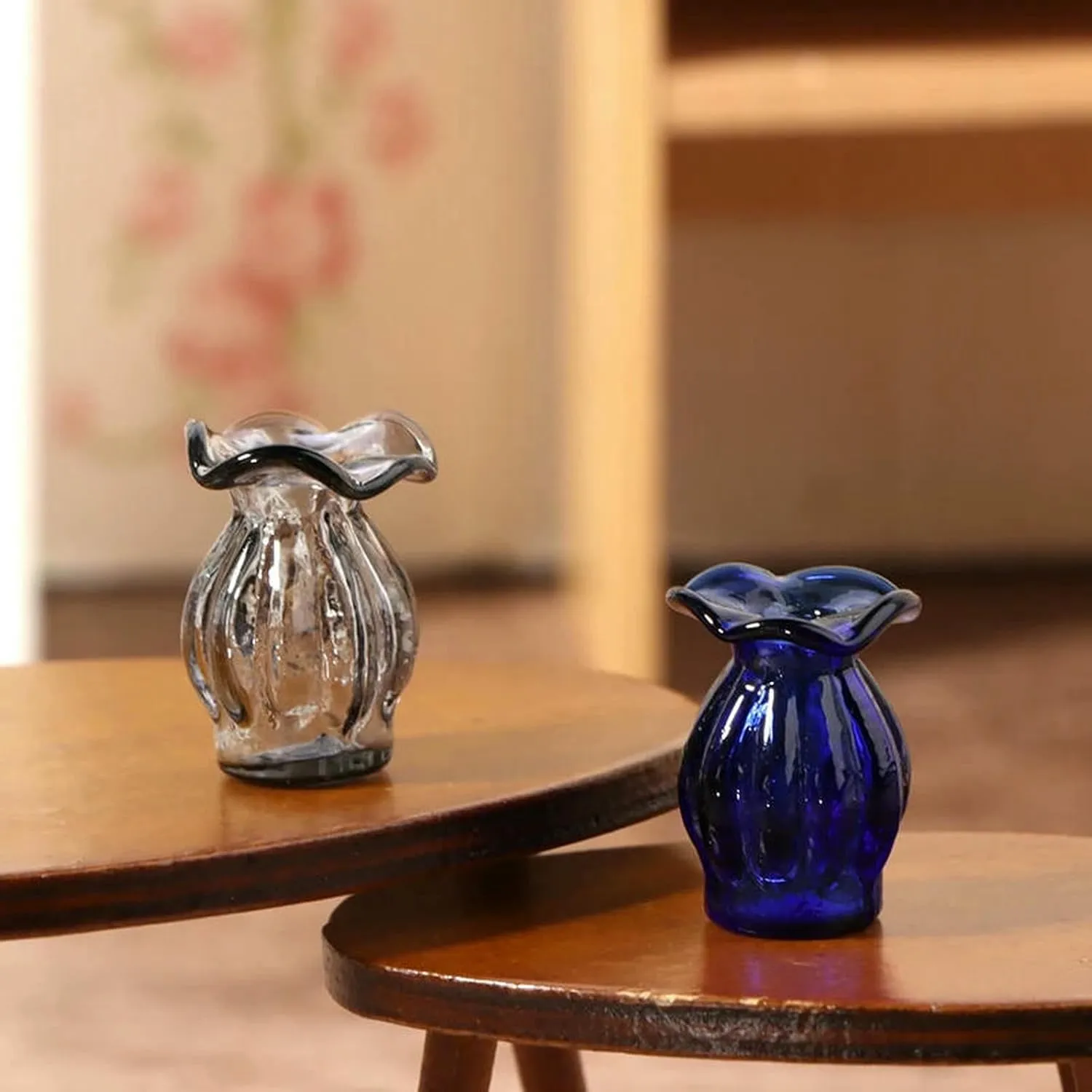 2 Pcs Dollhouse Mini Glass Vase Flower Arrangement Flowerpot Garden Desktop Home Decor Simple Scene Props-Blue