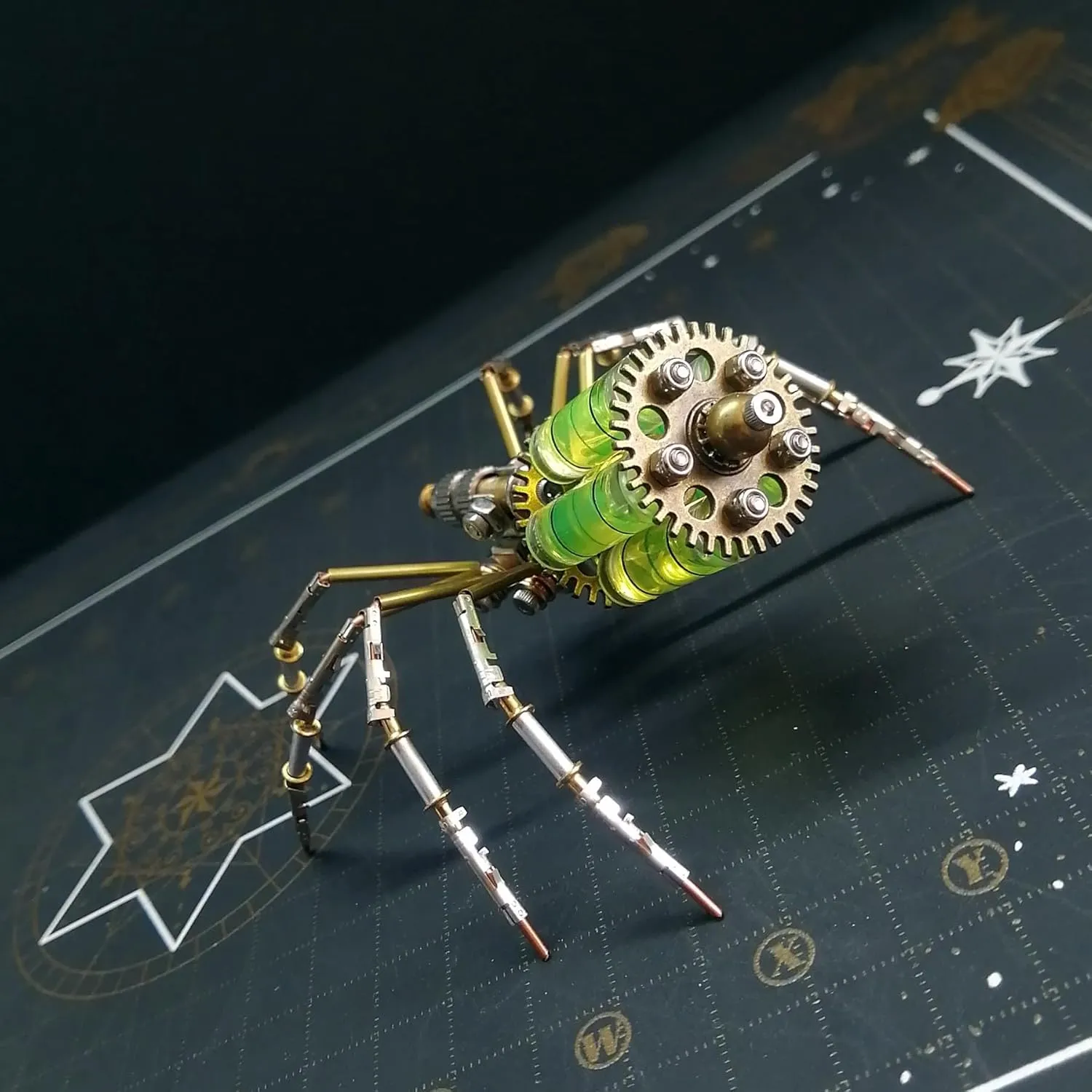 3D Metal Mechanical Insect Assembly Kit Steampunk Model Adult DIY Hand Assembly Creative Birthday Holiday Vintage Trend Tabletop Ornament Collection Spider 3