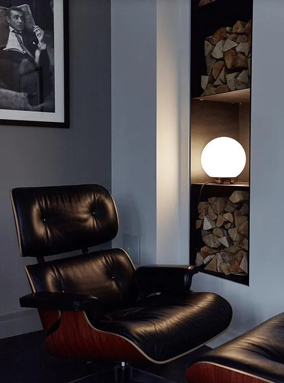 AD 32 Art Deco Table Lamp by TECNOLUMEN