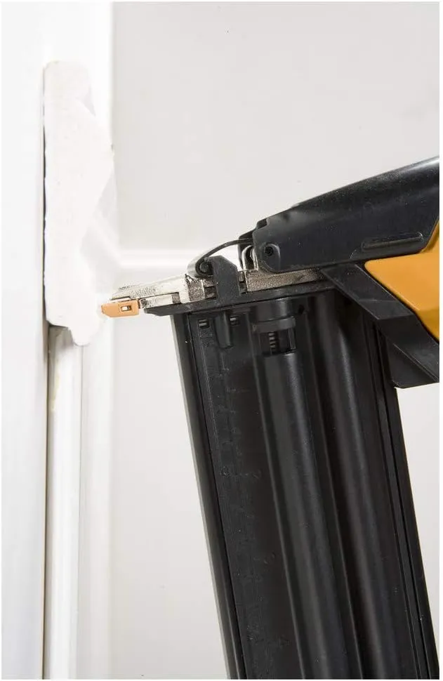BOSTITCH Brad Nailer Kit, 18GA, Smart Point, Pneumatic (BTFP12233)