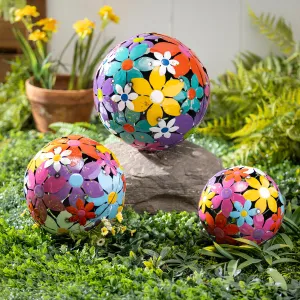 Bright Floral Decorative Metal Garden Balls Nested Set of 3