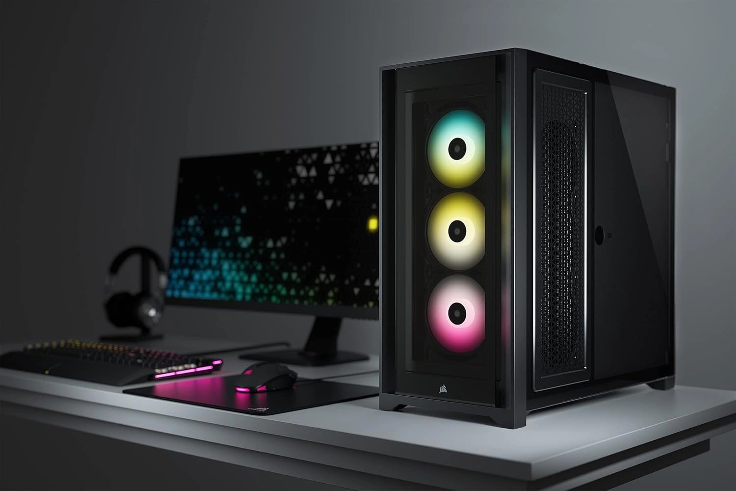 Corsair iCUE 5000X RGB Tempered Glass Mid-Tower ATX PC Smart Case - Black