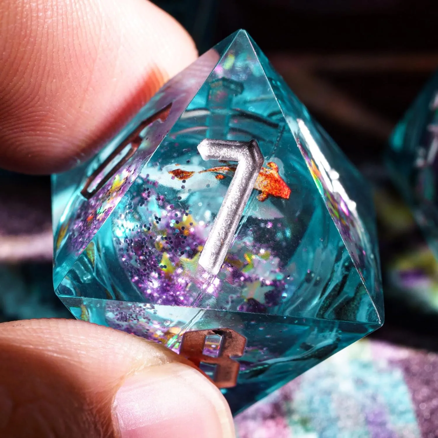 Cusdie 7-Die Sharp Edges DND Dice Set, Quicksand Polyhedral D&D Dice Set w/Goldfish Stickers for DND Dungeons and Dragons TTRPG Role Playing Games