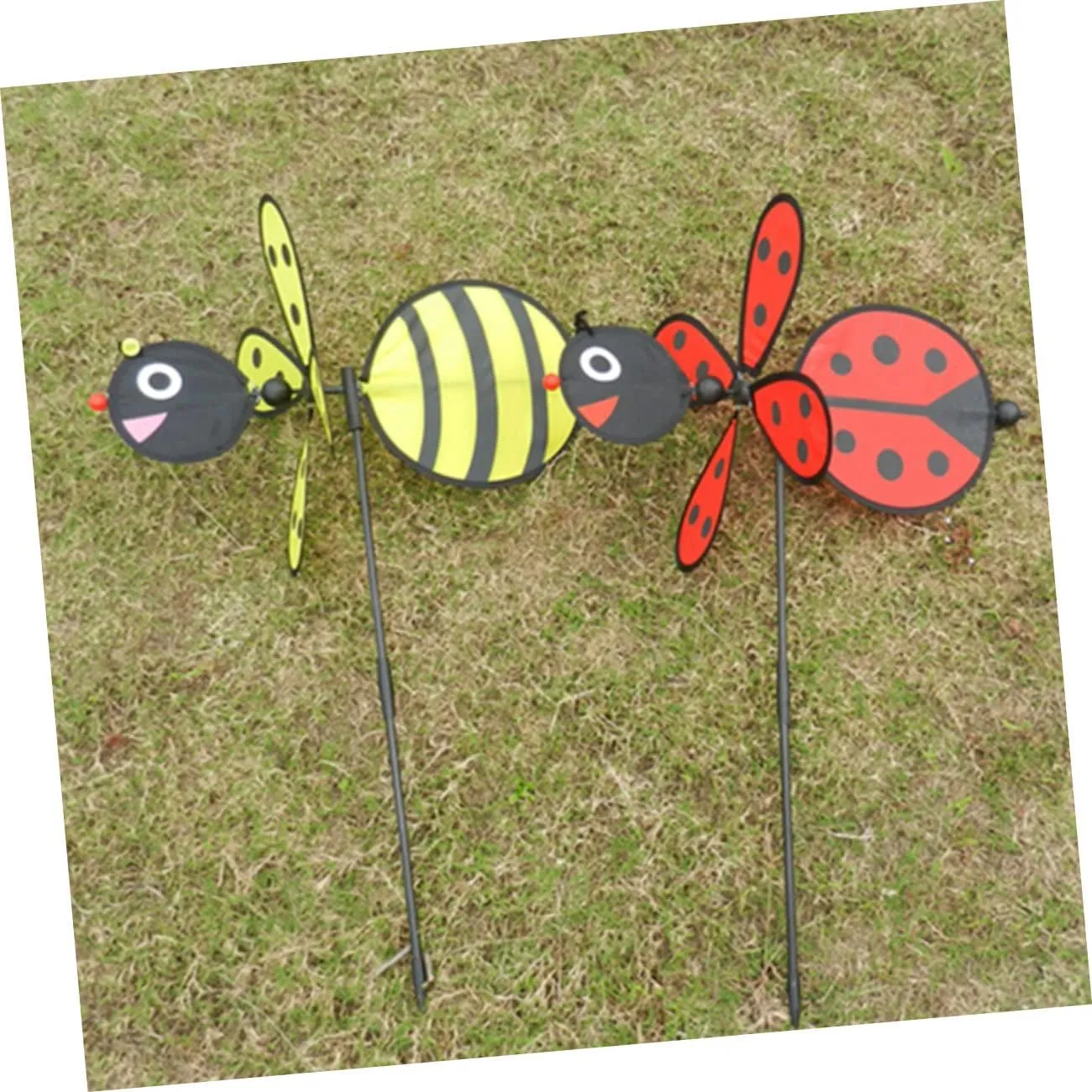 EXCEART Handmade Bee Windmill Toy Outdoor Decorative Boys and Girls Plaything Fabric Windmill