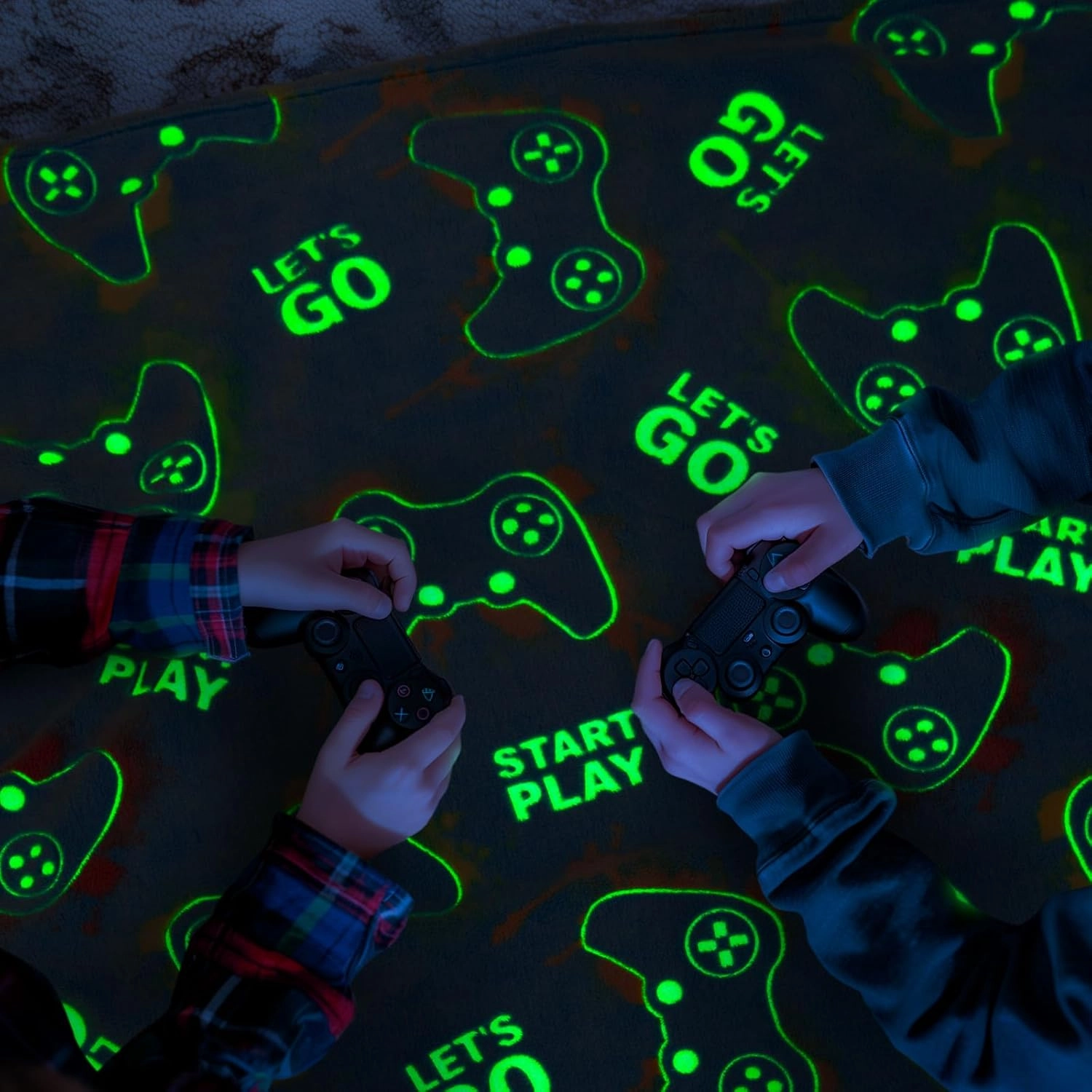 Gaming Blanket Glow in The Dark for Girls Boys - Gamer Room Decor for Night Light Up, Game Controller Throw Toy for Adult Kids, Soft Throw Blanket for Age 2-10 Year Old