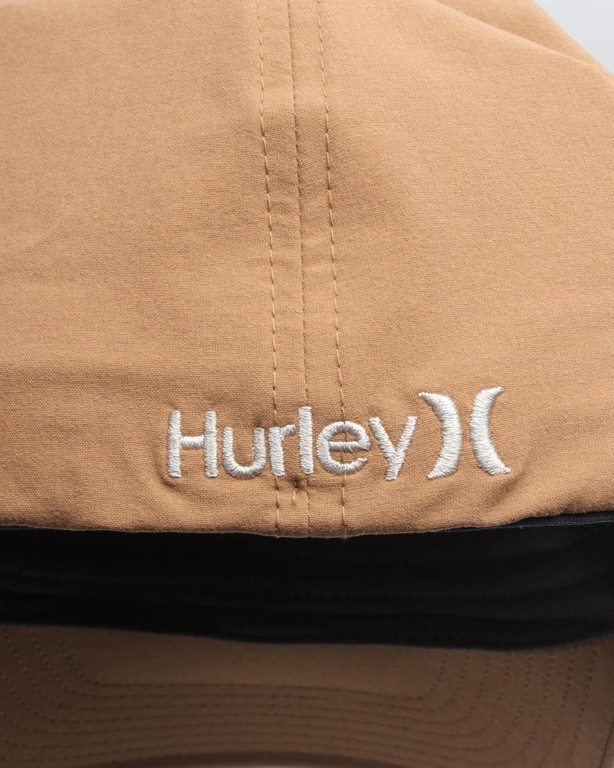 Hurley Men's Caps - Flexfit and Quick-Dry Phantom Curved Baseball Caps for Men - Classic Mens Trucker Hats (S-XL)