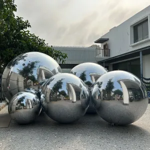 Inflatable Mirror Ball 0.6m/24in Big Shiny Balls Airtight Giant Mirror Balloon Large PVC Sealed Sphere For Events & Stage Party, Advertising, Shows Decoration(1 Piece,Silver,Without Air Pump)