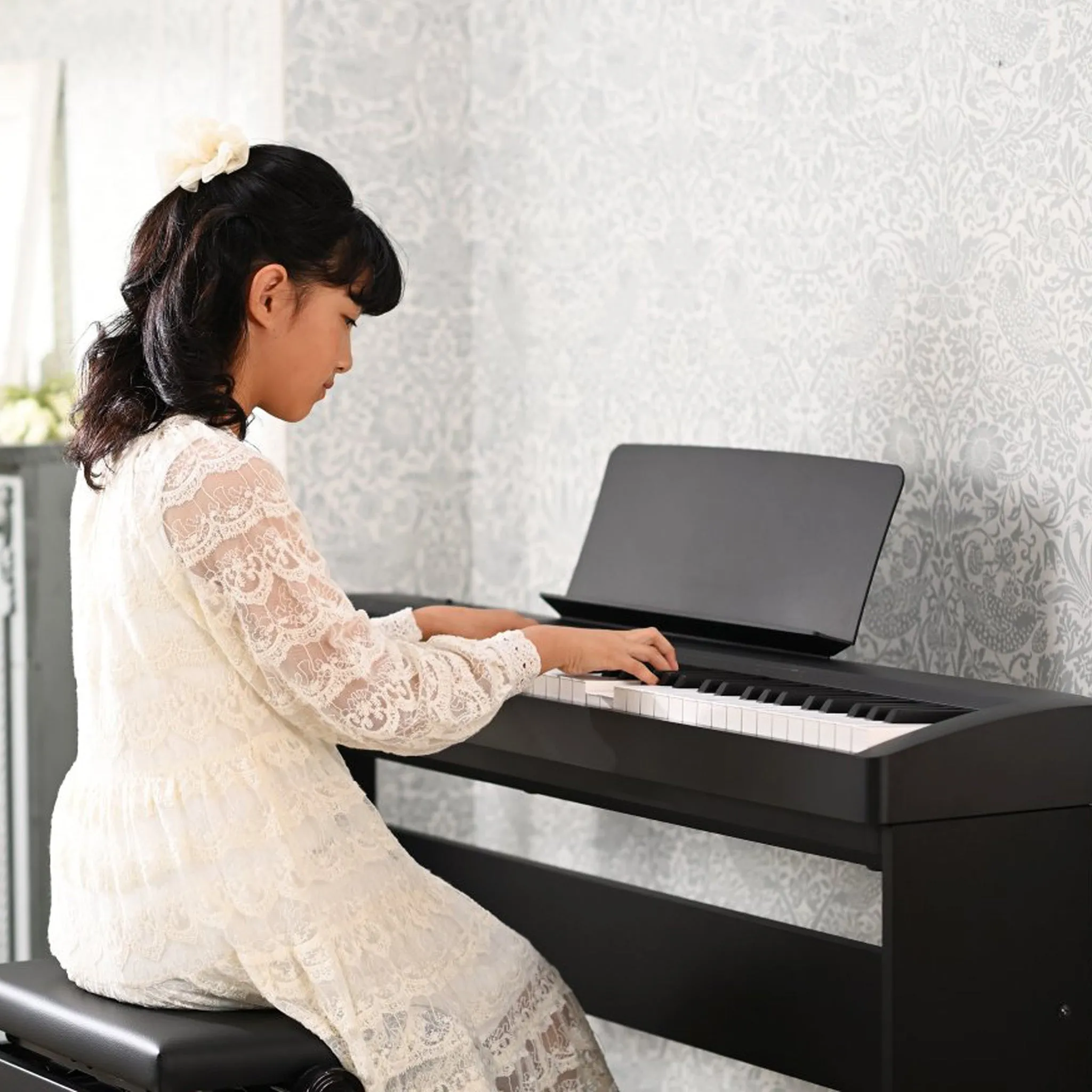 Kawai HML-3 fixed keyboard stand for ES60 digital pianos