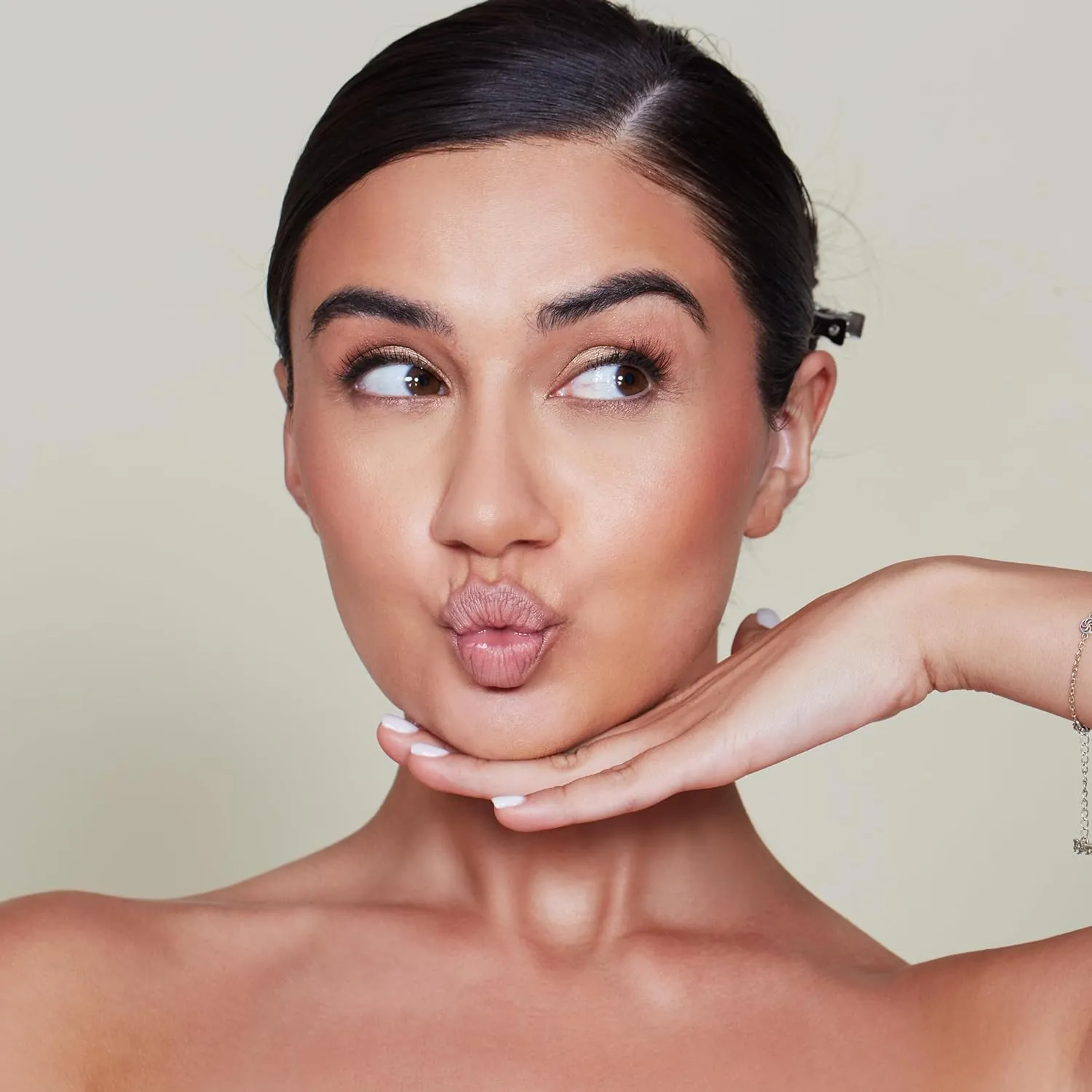 Magnificent Matte Lipstick, Cruelty Free, Vegan, Paraben Free - Made in Italy (NAKED - Neutral Nude Color)
