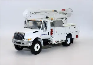 Metal Die Cast Toy Cars 1/34 for First Gear Multipurpose High Altitude Truck Alloy Simulation Model Scene Decoration for Home Or Office Décor