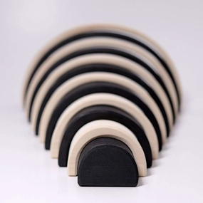 Monochrome Nesting Arch