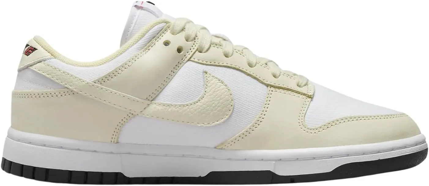 Nike womens Classic
