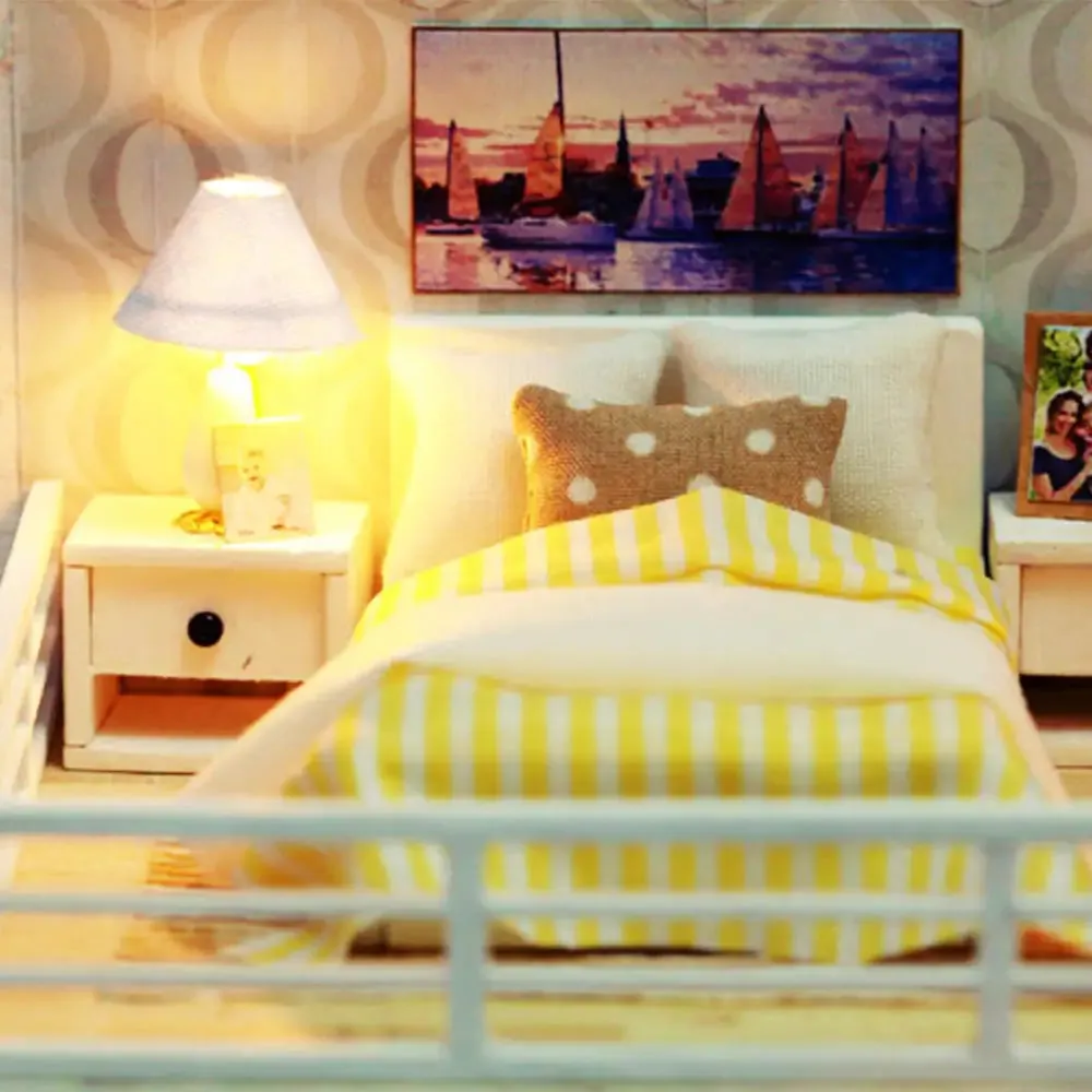 "Simple and Elegant" Miniature Dollhouse Kit