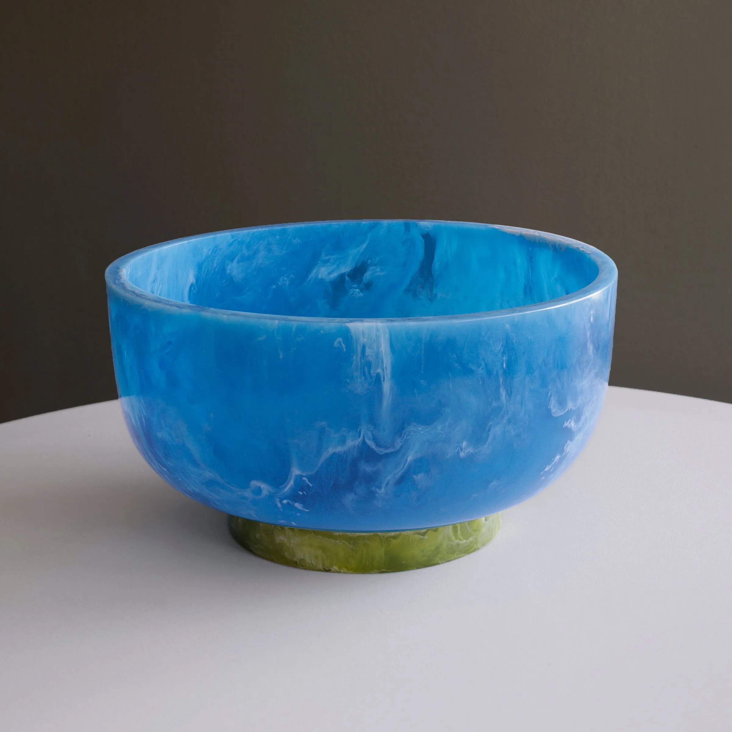RESIN Rio Bowl with Base