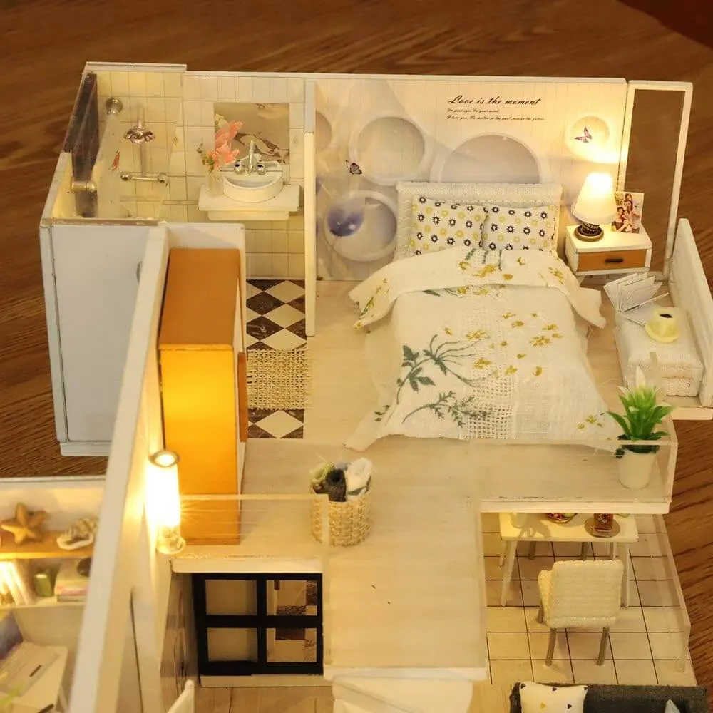 Simple Life House DIY Miniature Dollhouse Kit(10004)