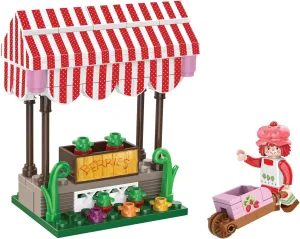 Snap & Switch Strawberry Shortcake Produce Stand Set - Buildable Toy Set with Fruit Stand Accessories for Creative Pretend Play