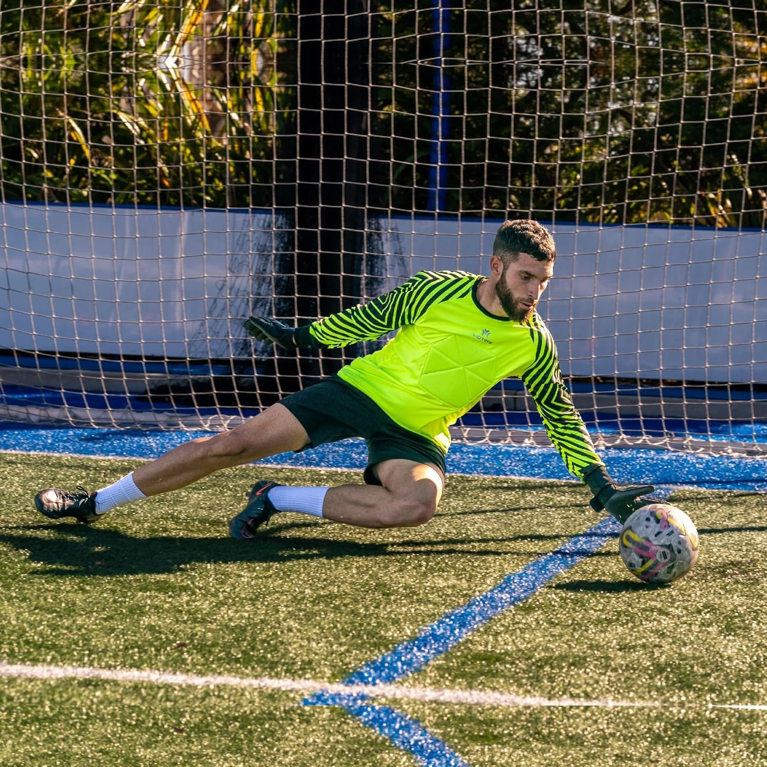 Soccer Goalie Jersey - Pro Series - Chest & Elbow Padded - Quick-Dry Fabric - Ergonomic Fit - Enhanced Durability