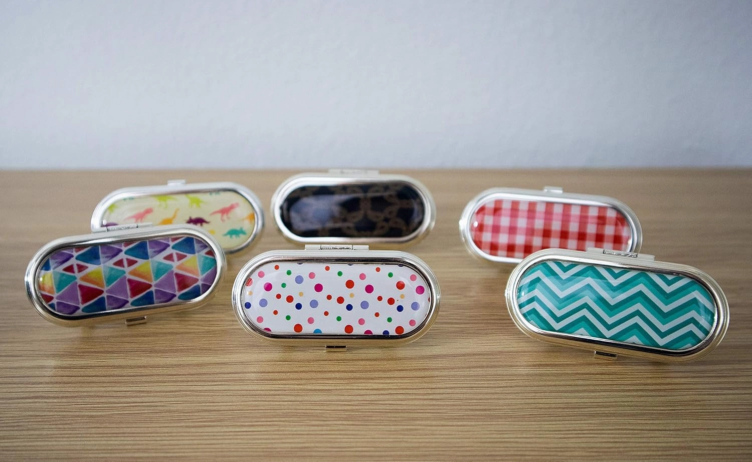 Stephanie Imports Set of 2 Clip-On Round Lipstick Mirrors (Colorful Dots)