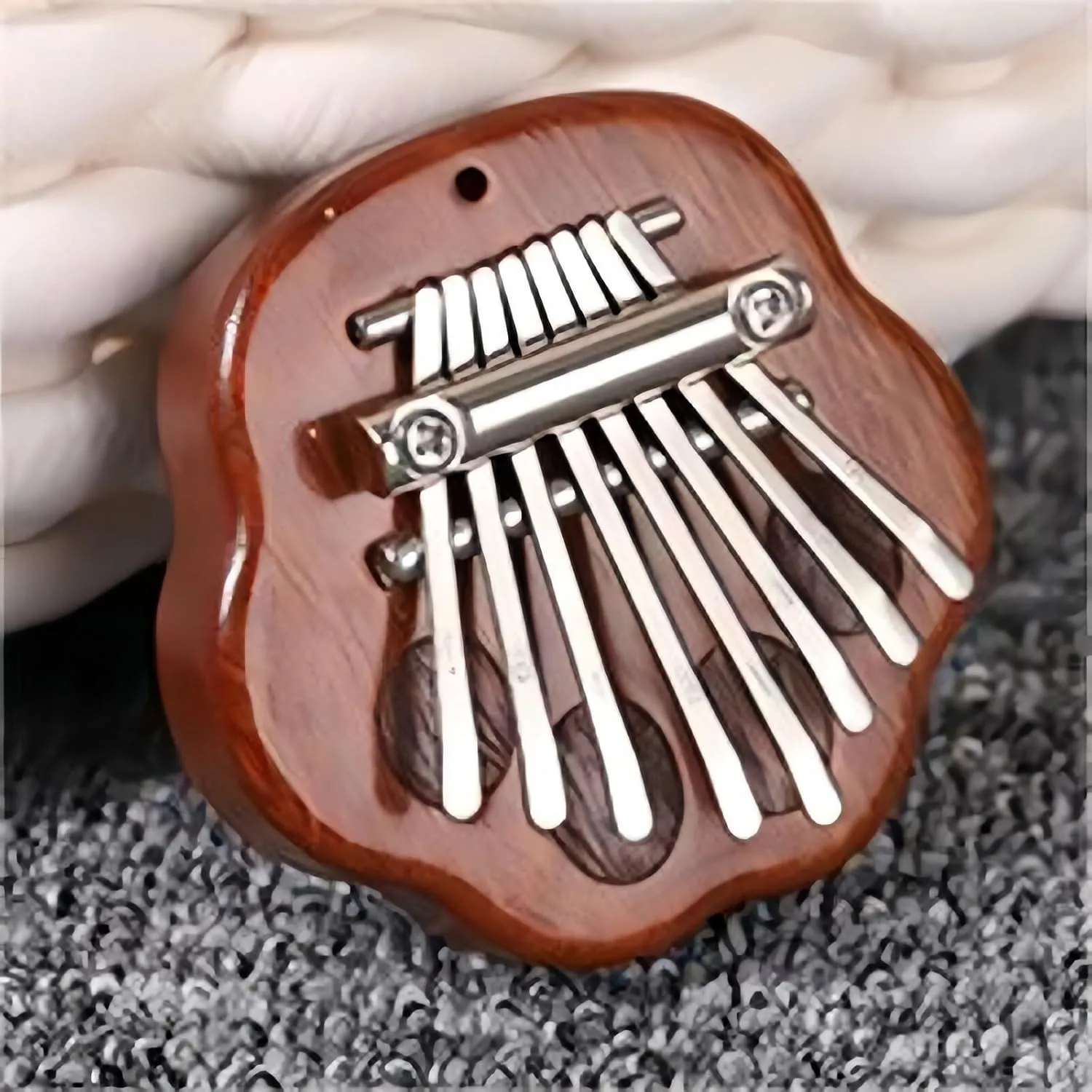 Symmetry Finger Thumb Piano, Mini 8 Key Exquisite Finger Thumb Piano, Portable Mini Finger Thumb Piano, Musical Thumb Pianos,Simple to Pick Up, Fun to Play (Sea Shell)