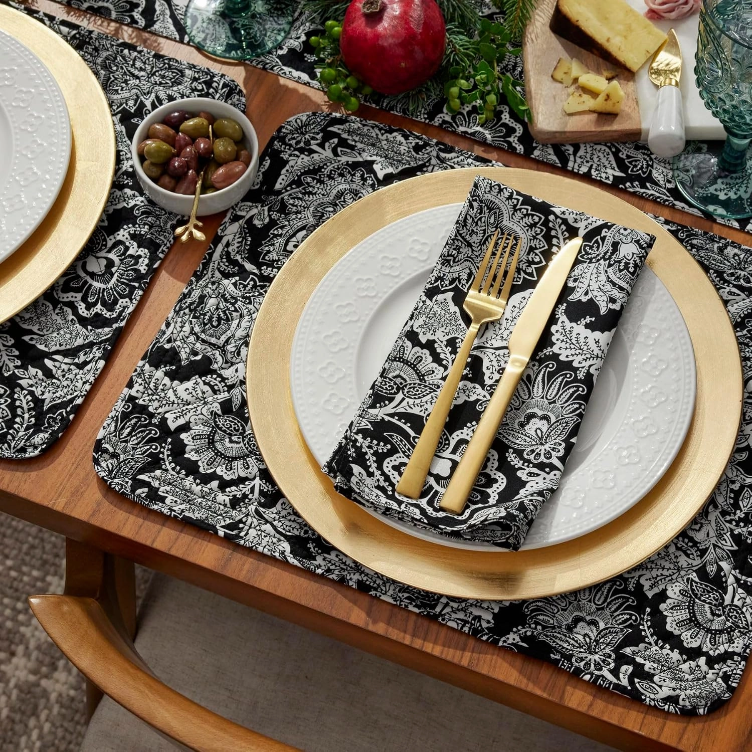 Vera Bradley Women's Cotton Reversible Placemats Set of 2, Java Black - Recycled Cotton, One Size