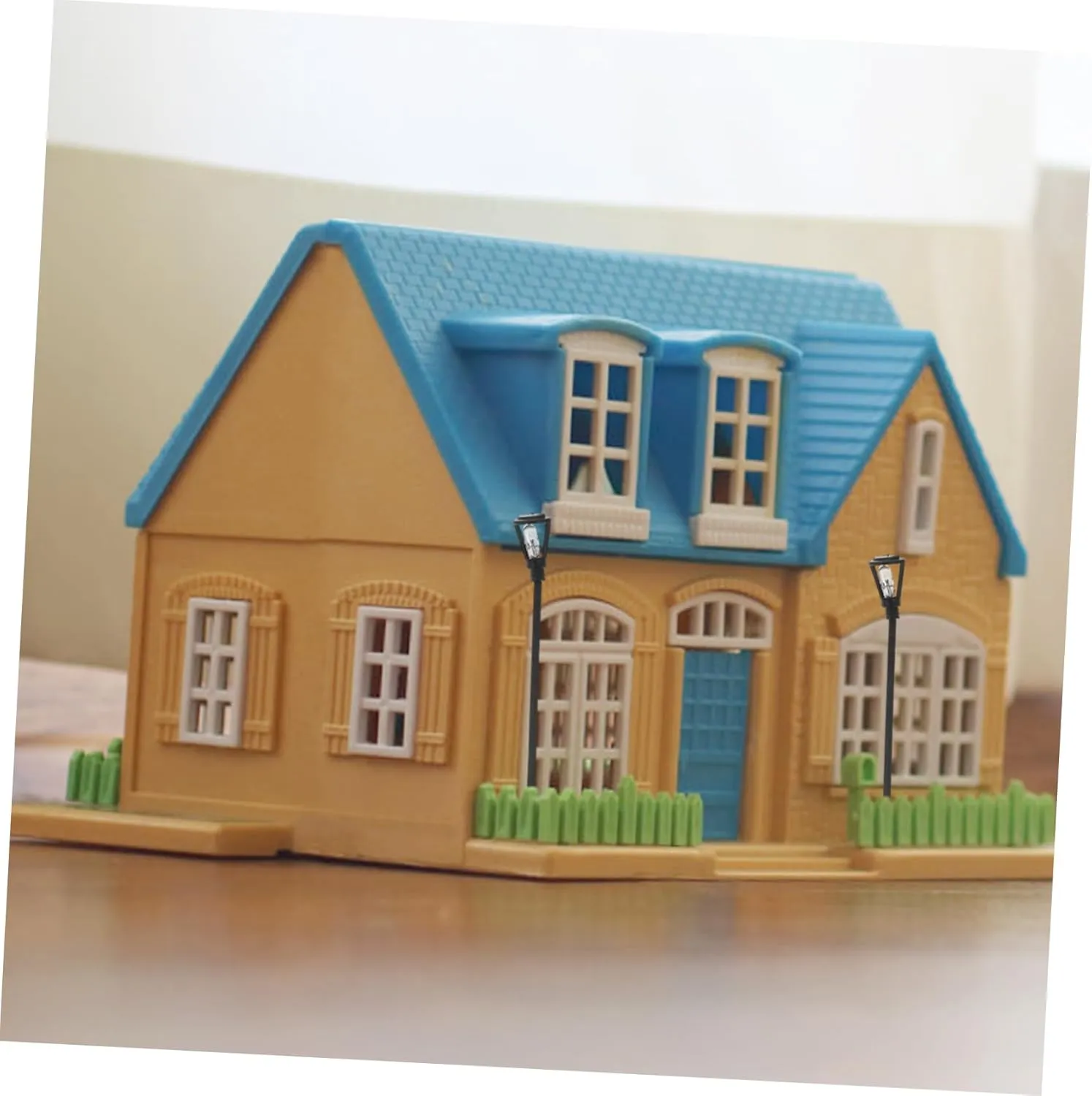 Wakauto 50pcs Miniature Street Light Models Decorative Micro Landscape Lamps for Dollhouses Easy to Install Garden Lighting for Mini House Decor and Table Scenes