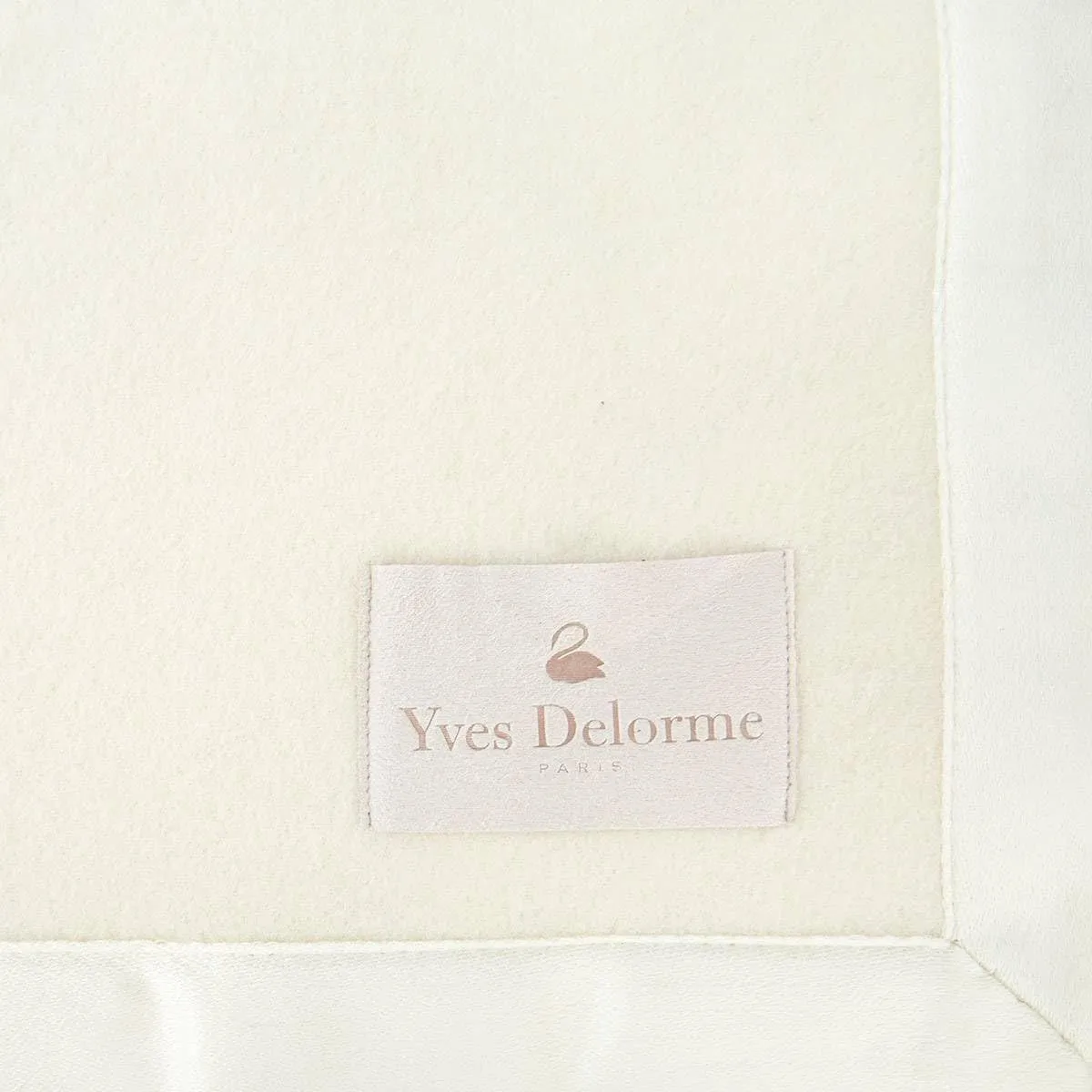 Yves Delorme Nymphe Nacre (Ivory) Blanket - Cashmere - Durable, Warm and Cozy Luxury Throw Blanket